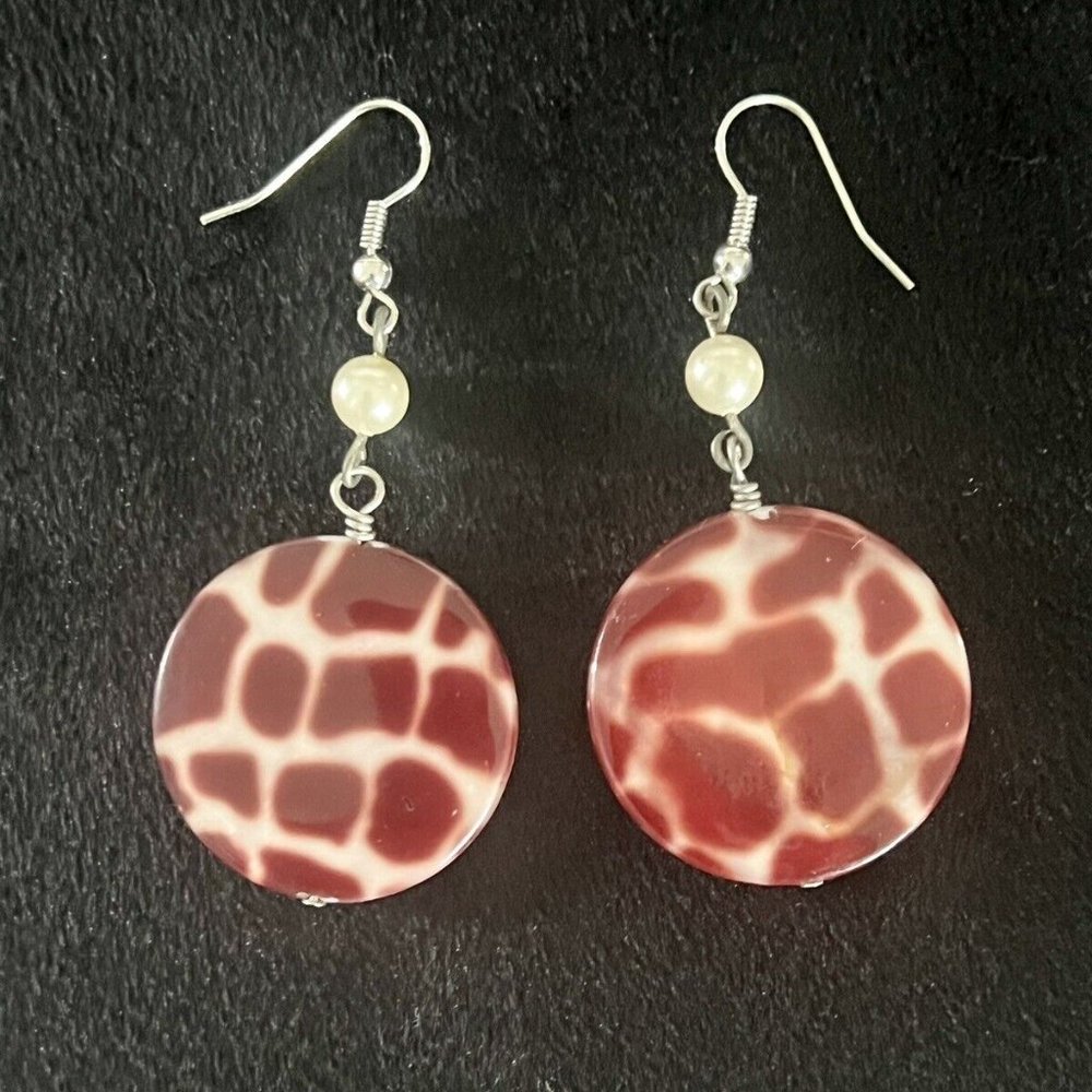 Women's Giraffe Print Round Dangle Earrings with a touch of Pearls, Pre-owned